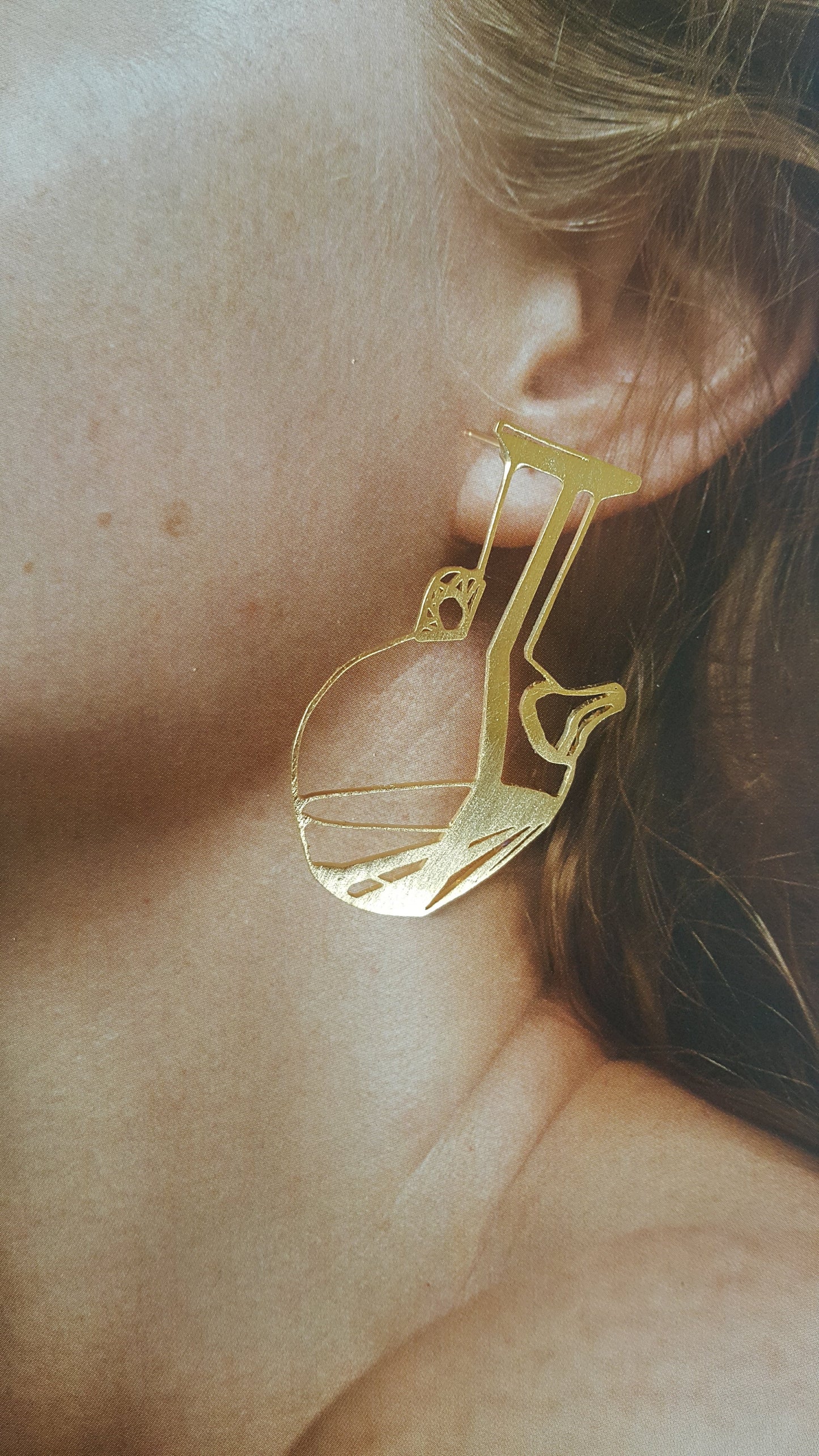 Water Jug / Ibri2 Earrings