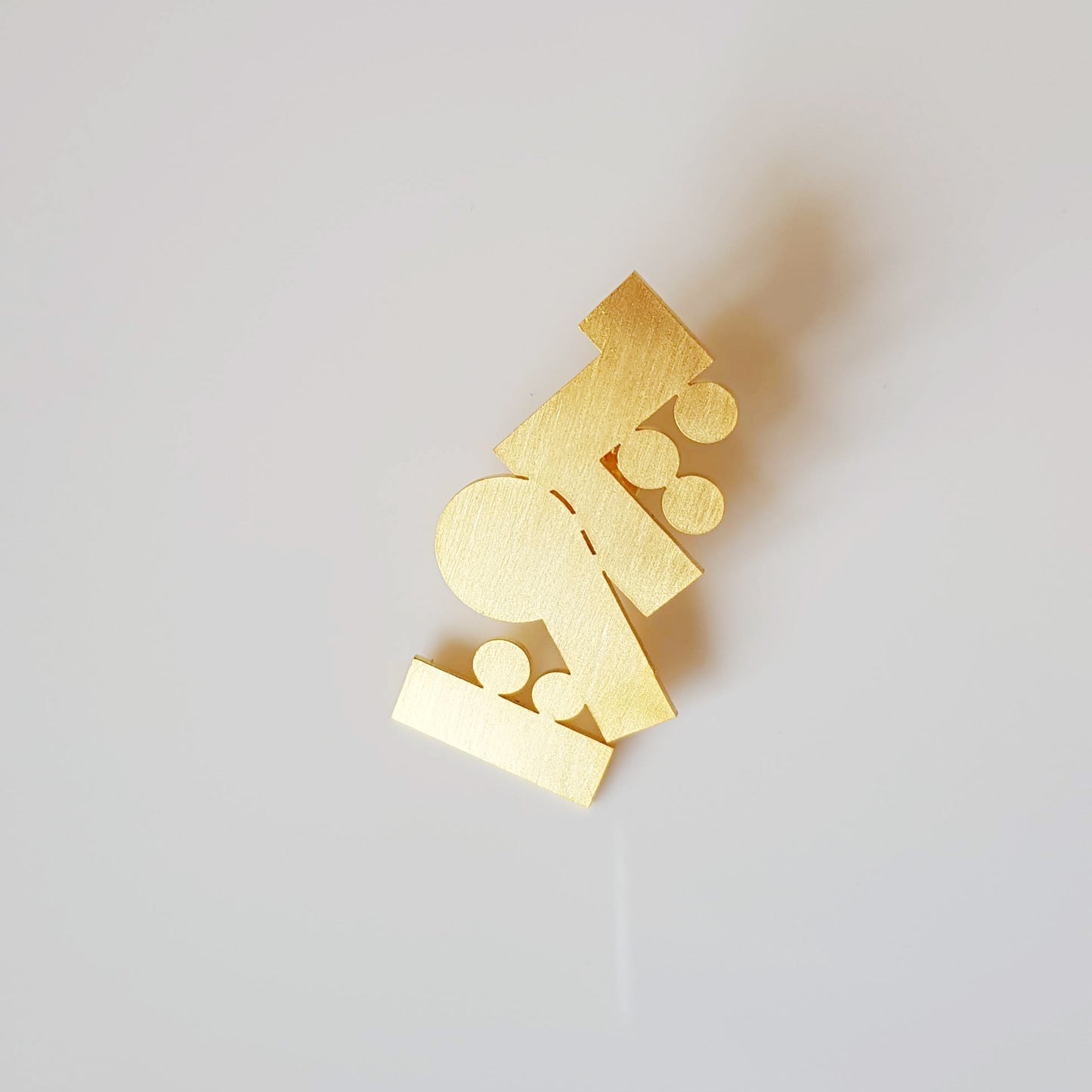 Beirut Pin